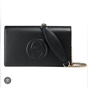 Gucci Soho Interlocking G leather chain wallet / crossbody clutch